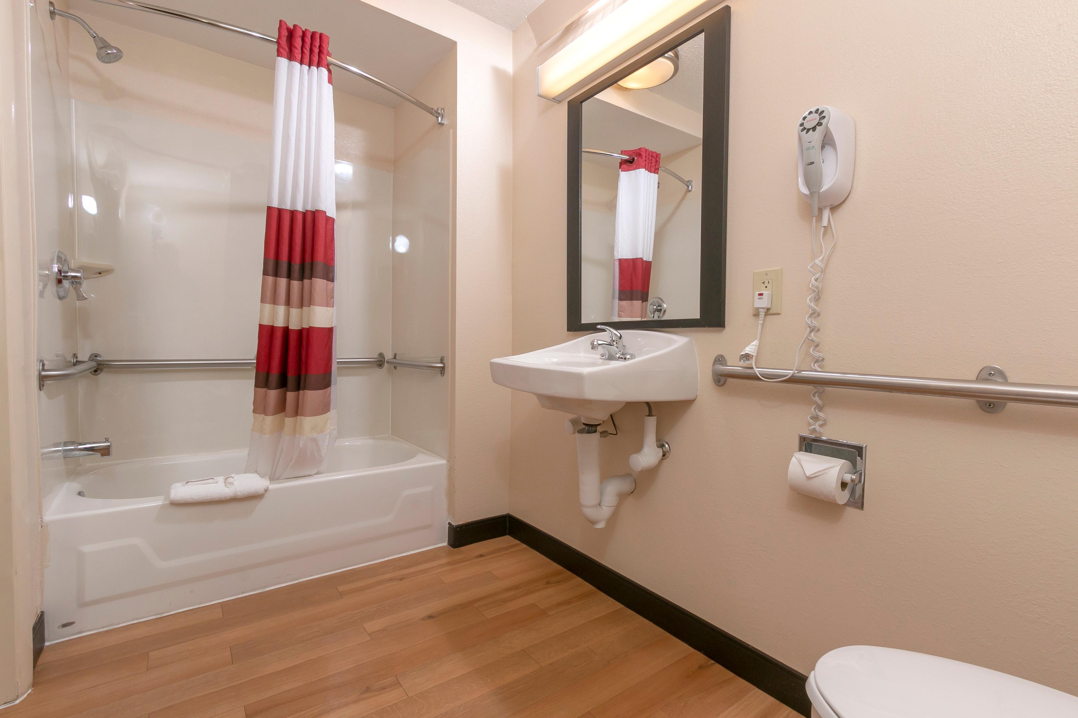Red Roof Inn Plus+ Atlanta - Buckhead Druid Hills Esterno foto